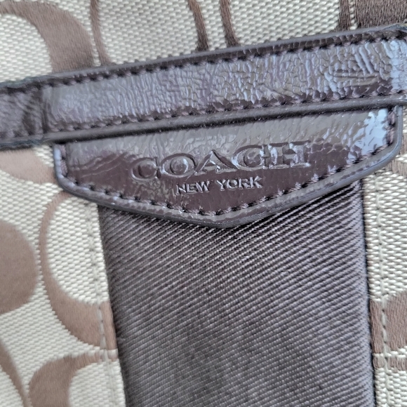 Classic Coach Signature Stripe Tote Shoulder Bag Brown/Khaki Monogram Purse Y2K - Picture 4 of 10